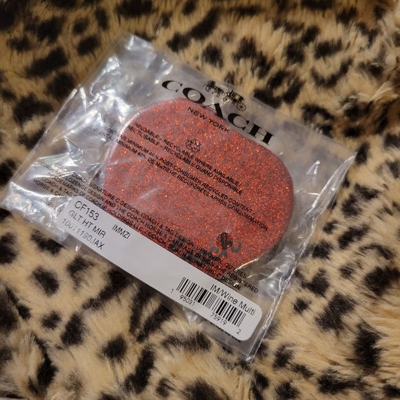 Coach LIMITED-EDITION mirror - Picture 9 of 9